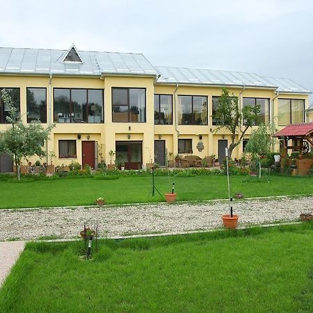 Villa Giulia Islaz Экстерьер фото