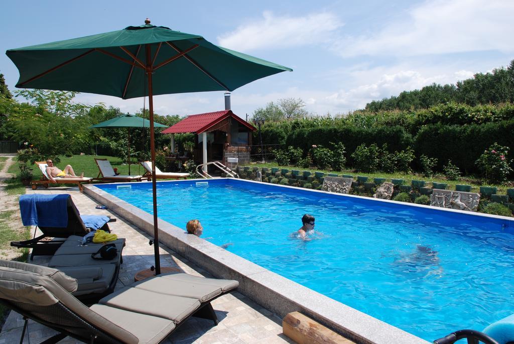 Villa Giulia Islaz Экстерьер фото